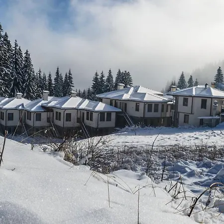 Raikov Ski Private Aparthotel