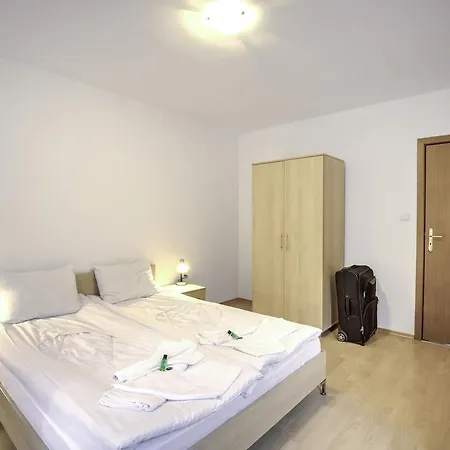 Aparthotel Raikov Ski Private