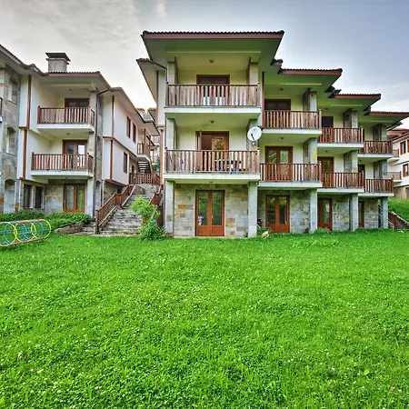 Raikov Ski Private Aparthotel Pamporovo