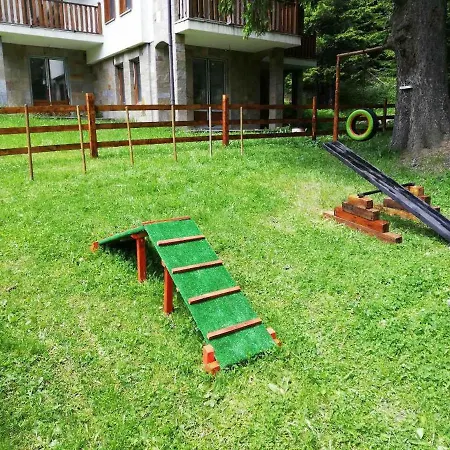 Raikov Ski Private Aparthotel Pamporovo